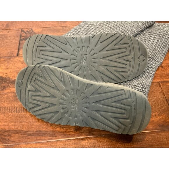 Ugg Australia Gray Classic Cardy Knee High | Fold Over Boots W/ Buttons, Size 9 - Picture 10 of 12